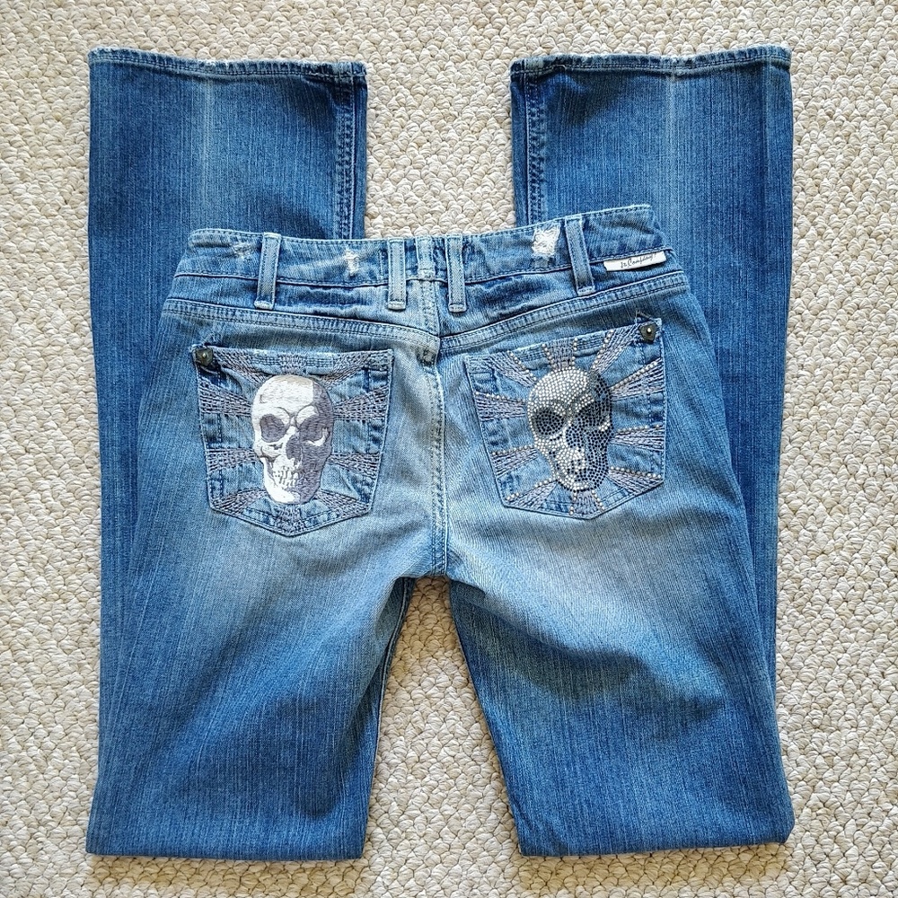 W's J & Company distressed Beverly skull jeans 27